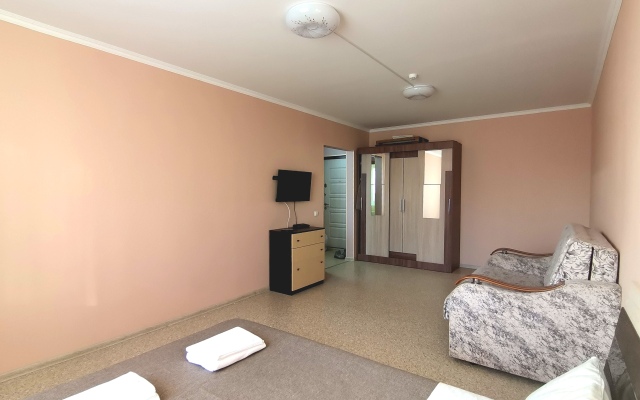 Pavla Sharova 3 Apartments