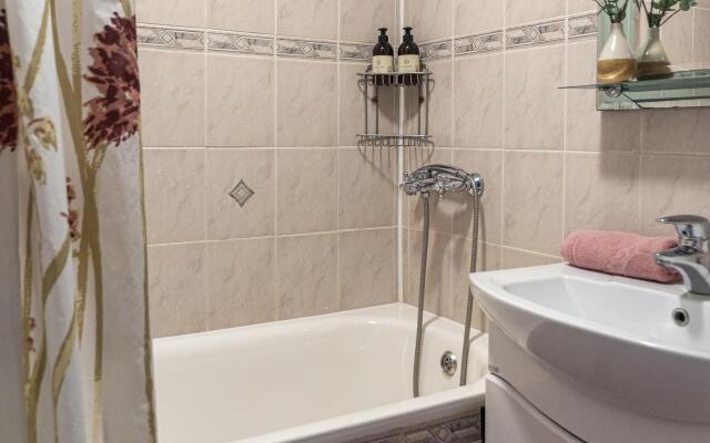 Апартаменты трёхкомнатные рядом с рыбной деревней