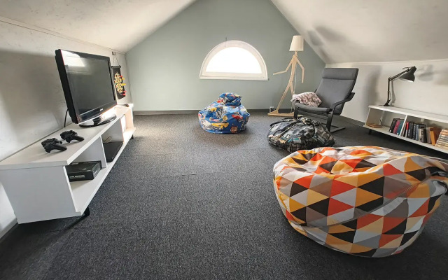 Karavay Private house