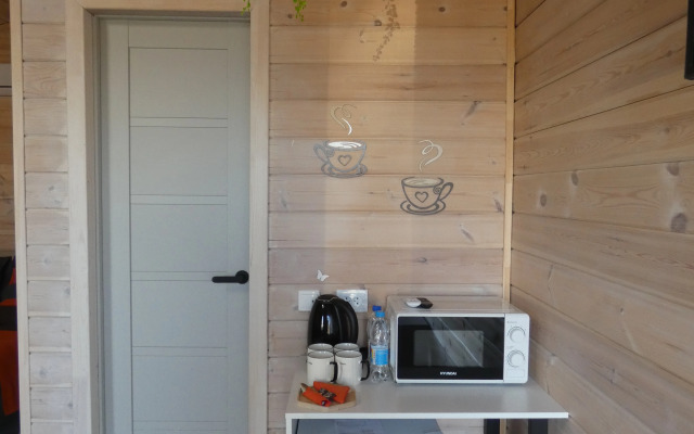 Частный Дом 4 с Двуспальной Кроватью