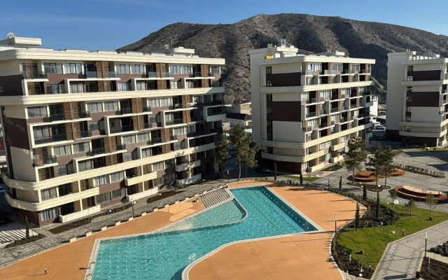 Апартаменты на Набережной 75к2 (710.2)