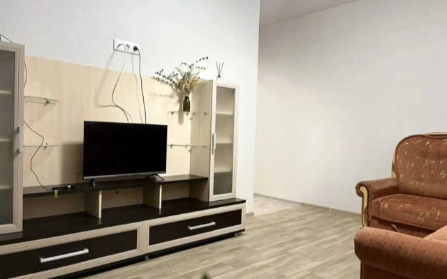 Dvukhkomnatnye Tataparts Ryadom S Akvaparkom Apartments