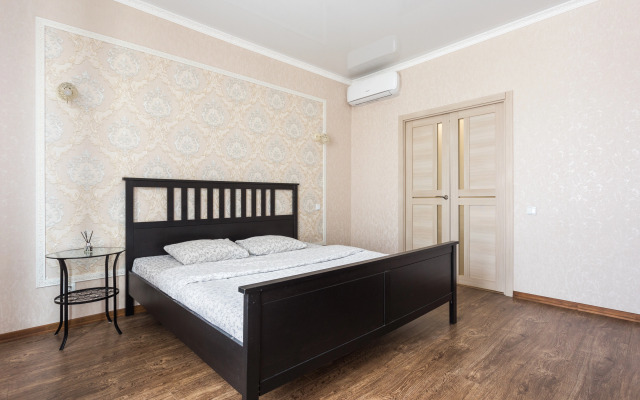 Gerbera Na Kirova Flat