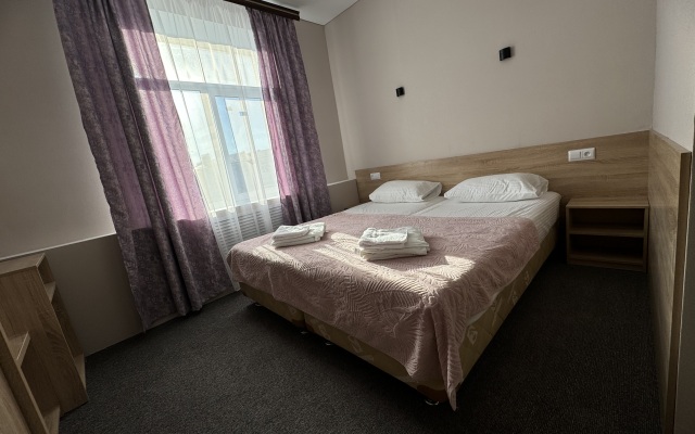 Rose Caucasus Verde Guest House