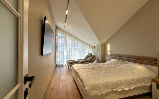 Vidovaya Dizaynerskaya Flat