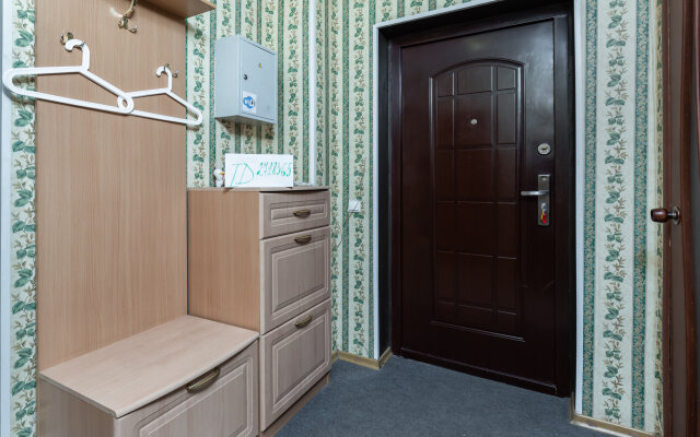 Uluchshennye Lenskaya 19 Apartments