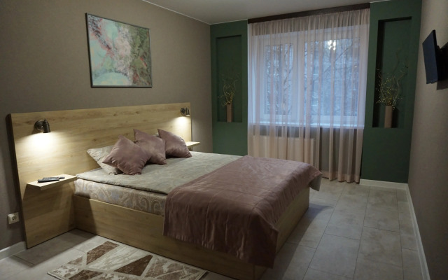 DOMUS Na Chkalova Apartments