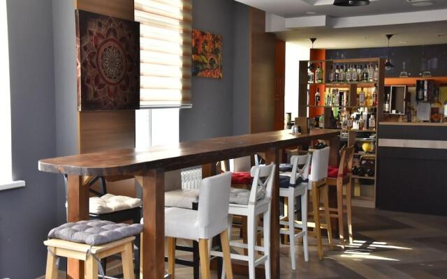 Riviera Park Residence