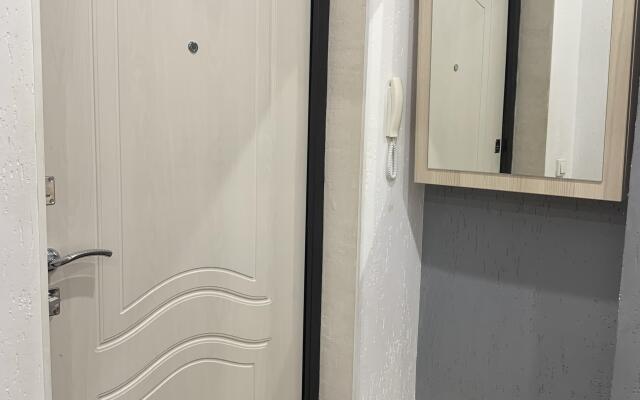 Prekrasnaya Studiya V Samom Centre Goroda Tyumeni 50 Let VLKSM 13/3 Flat