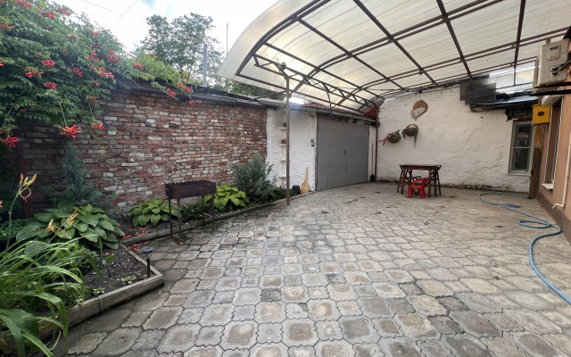 Na Grecheskoy 67 Private house