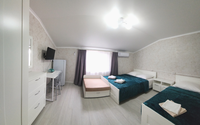 Sem'ya Guest House