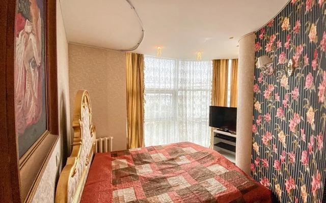 Na Zapototskogo, 12 Flat