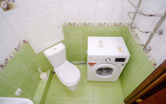 Prostornaya Odnushka Na Glavnom Prospekte Goroda Apartments