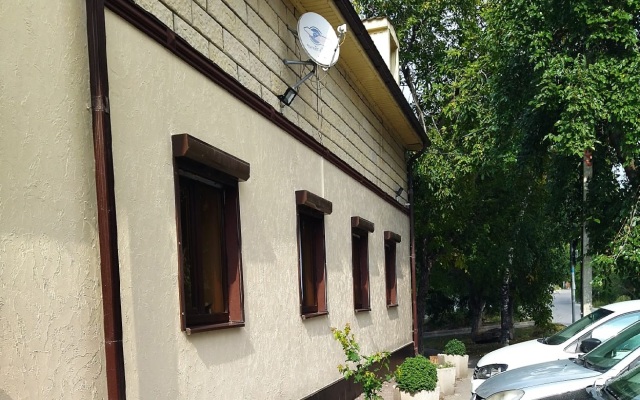 Na Yasnopolyanskoy Guest House