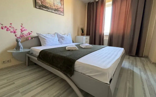 9 Etazh Flat