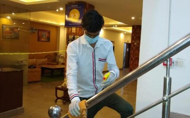 Airport Hotel Tashree