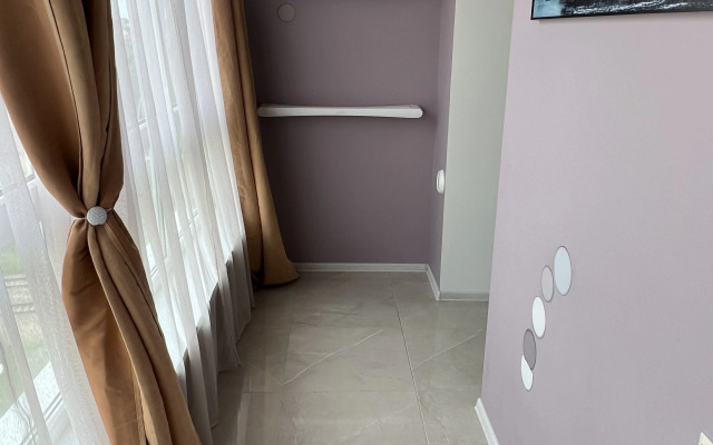 Uyutnaya Studiya Flat