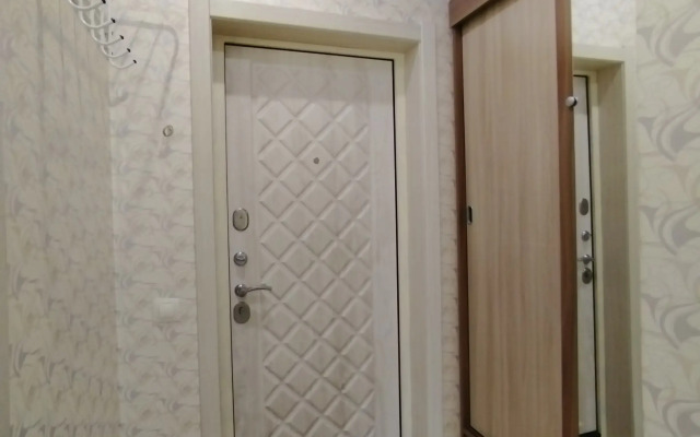 Sirius Vozle Morya Flat