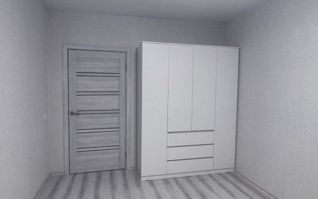 Shikarnaya Novaya Ryadom S M4 Flat
