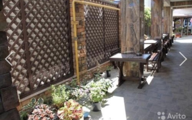 Гостевой Дом Семейный на Трудящихся 68А