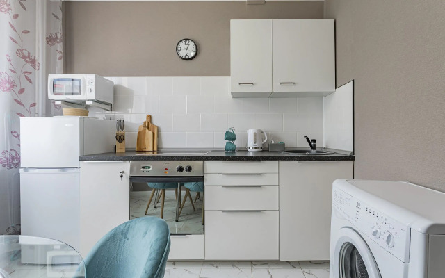 Апартаменты однокомнатные на ул.Бурнаковской 81, м.Сова-Дом