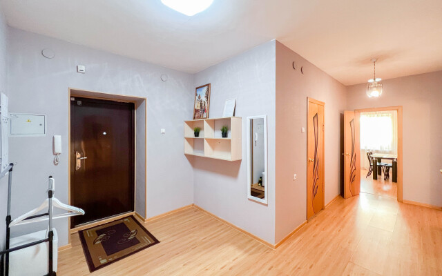 Квартира Просторная двухкомнатная квартира с раздельными комнатами