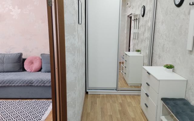 Prestizh near park Galitskogo Apartments