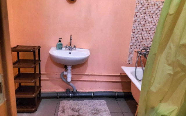 Квартира Двухкомнатная на Генерала Варенникова