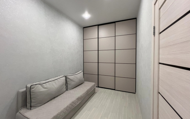Na Ulitse 2-Ya Posadskaya 14 Flat