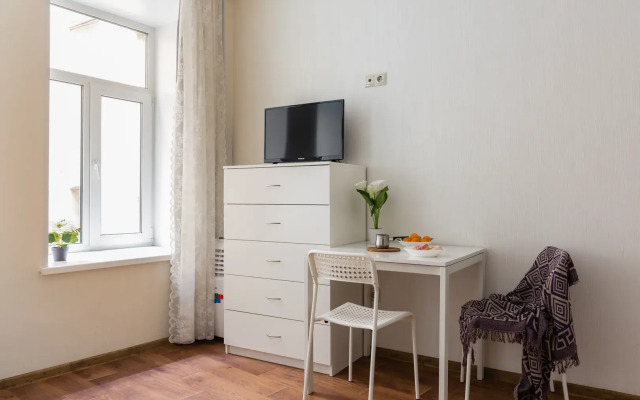 Dvukhmestnaya studio Bombflat
