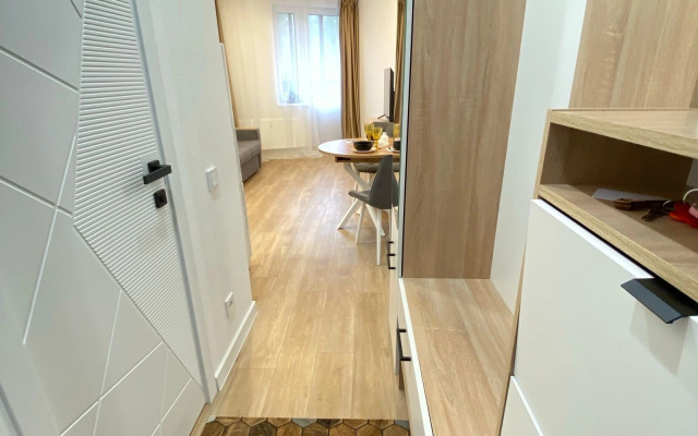 Uyutnaya Studiya v Lomonosove Apartments
