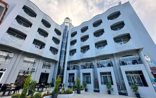 Camyuva Luna Hotel