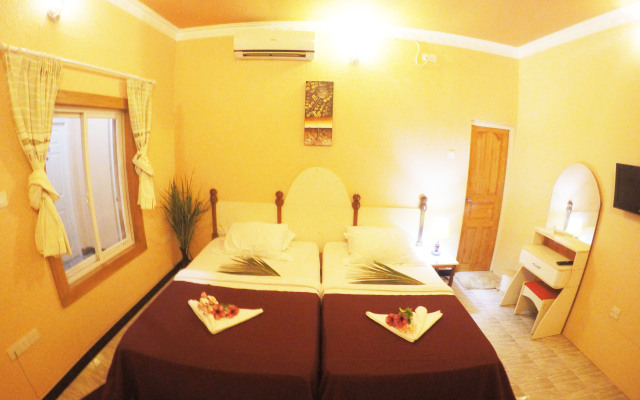 Wavoe Inn Guest House