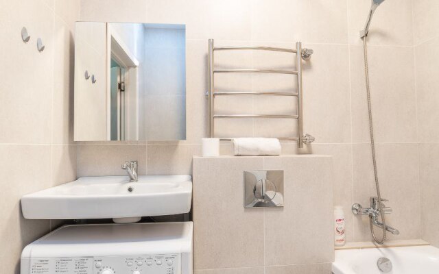 BelaTravel po adresu Bratskaya, 11 Apartments