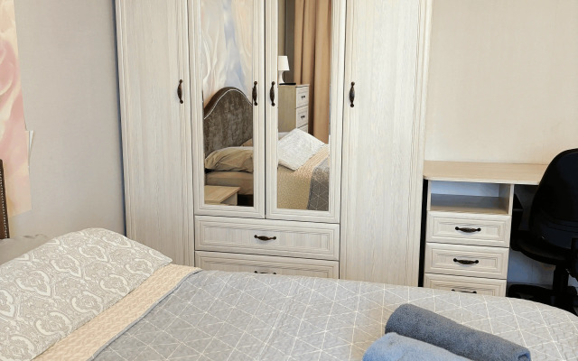 Апартаменты Уютная евро 2-к на Водопьянова