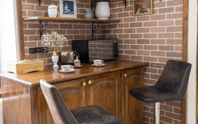Naprotiv Kremlya Flat