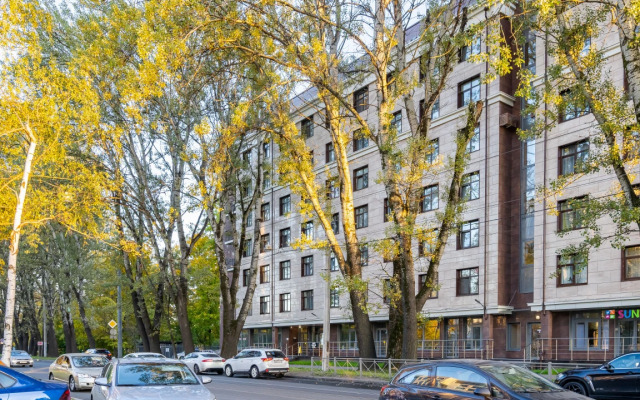 Apartment Apricot Tree Elagin