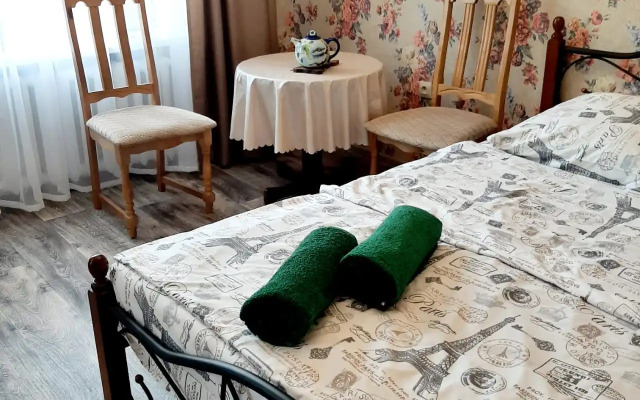 Квартира Уютная  Сталинка в центре города