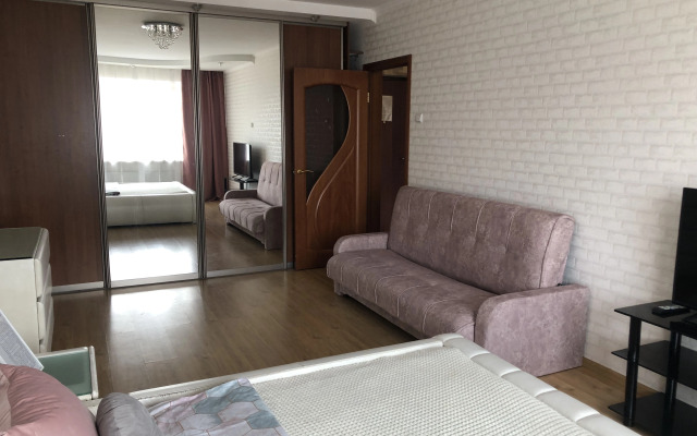 Квартира Уютная На Декабристов