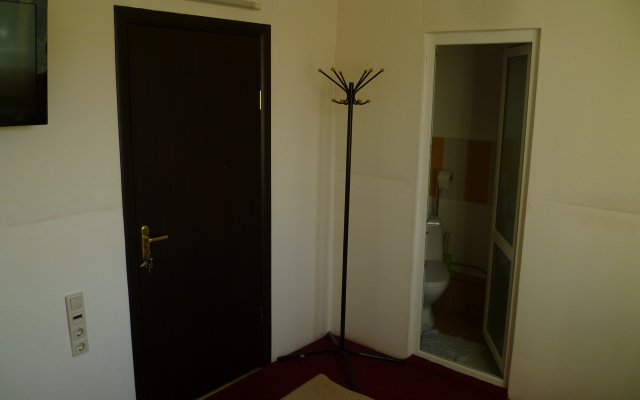 On Belorusskaya Guest House