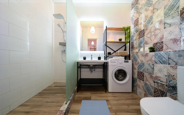 Квартира Евродвушка ЛайлаТов на метро Варшавская около НИИ Блохина