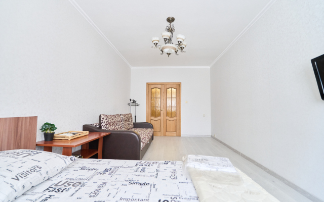 Апартаменты Саквояж Советская 50