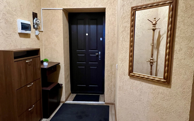 Квартира Уютная Двушка в Минуте от Вокзала