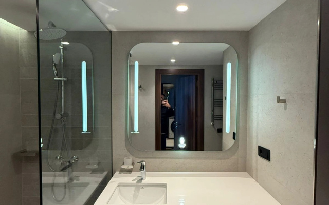 Апарт-отель NQ Apartments With Sea & City View at Alliance Privilege