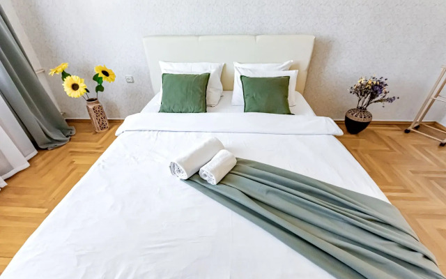 Апартаменты на Куйбышева Ирины Савельевой в центре курортного бульвара - фото 2