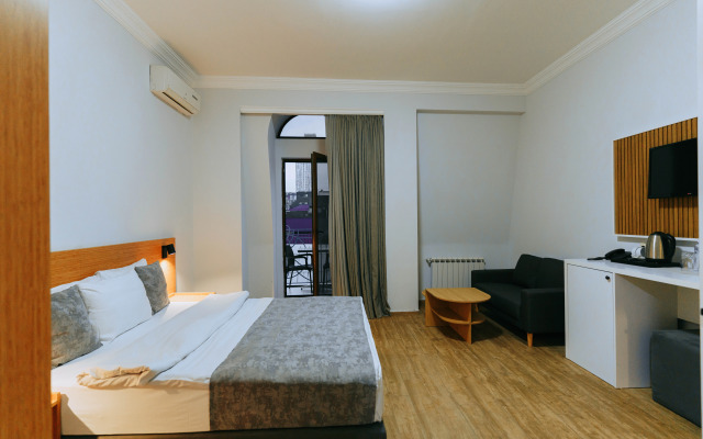 Old Town Hotel