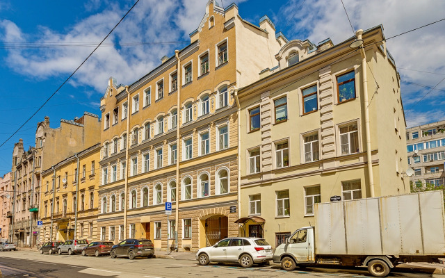 Квартира RentalSPb 3ккв на 7й Cоветской 40