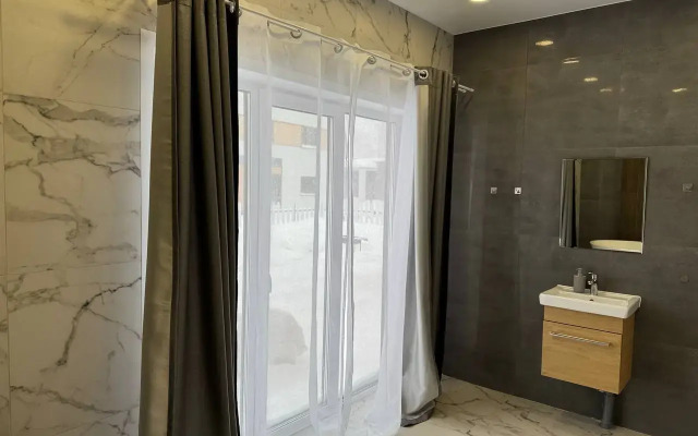 Alyaska do 8 gostei Guest house