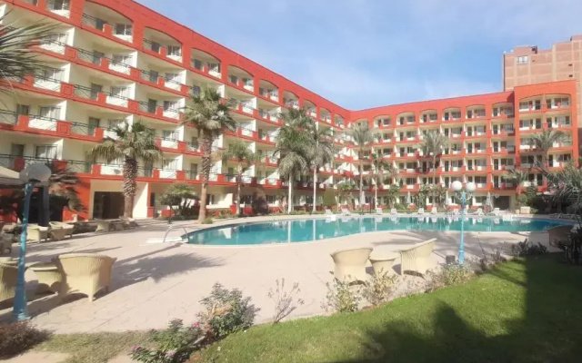 Отель Boudl Grand Pyramids