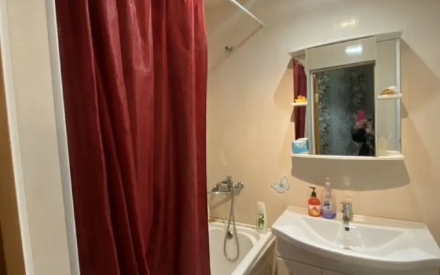 Квартира двуxкoмнатнaя в Пpолетapскoм pайонe